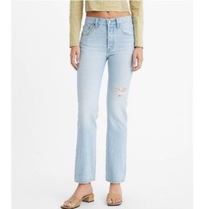Levi's Women's 501 High-Rise Straight Jeans
- She's Crafty  NWT